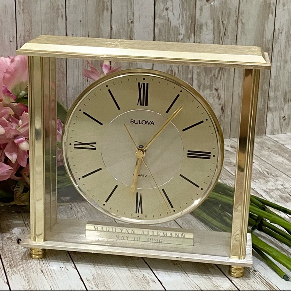 BULOVA Grand Prix B-1700 Gold-tone Brass Mantle Clock - Picture 1 of 14